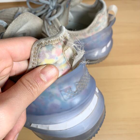 Nike LeBron 18 Play for the Future Size 4Y / 36EU / 5.5Women US - Picture 12 of 15